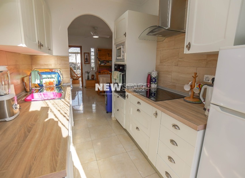 Resale - Detached - La Marina - Urb. La Marina