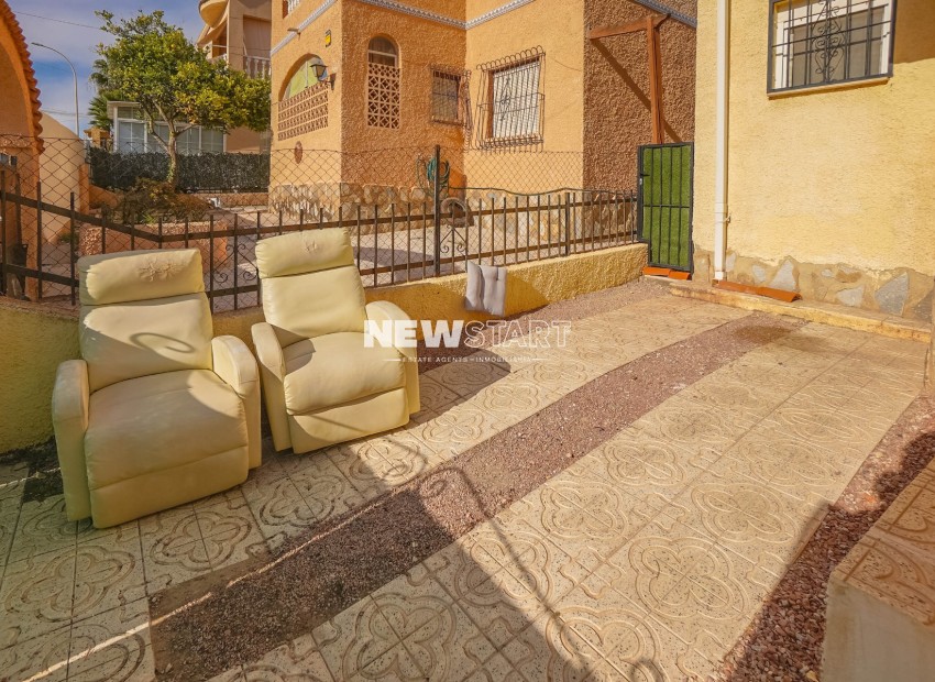 Resale - Detached - La Marina - Urb. La Marina