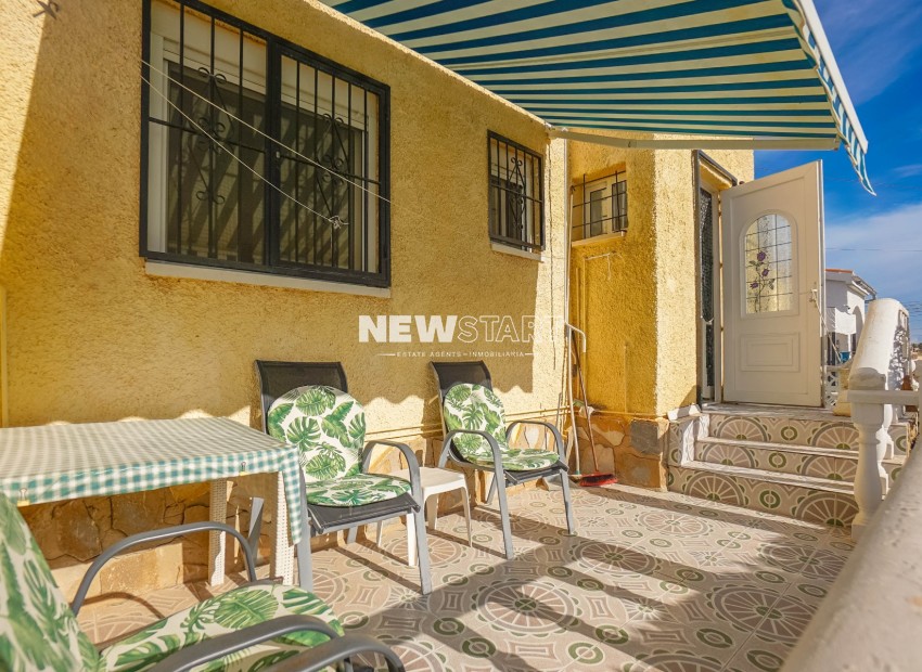 Resale - Detached - La Marina - Urb. La Marina