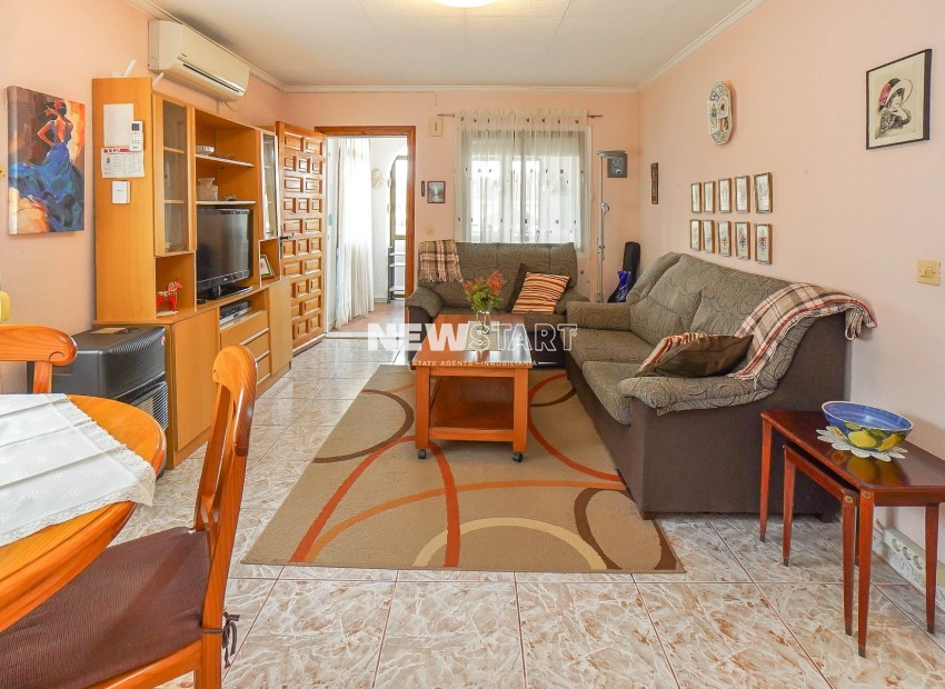 Resale - Detached - La Marina - Urb. La Marina