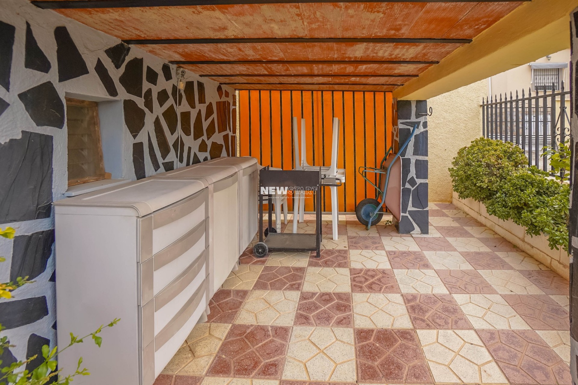 Resale - Detached - La Marina - Urb. La Marina