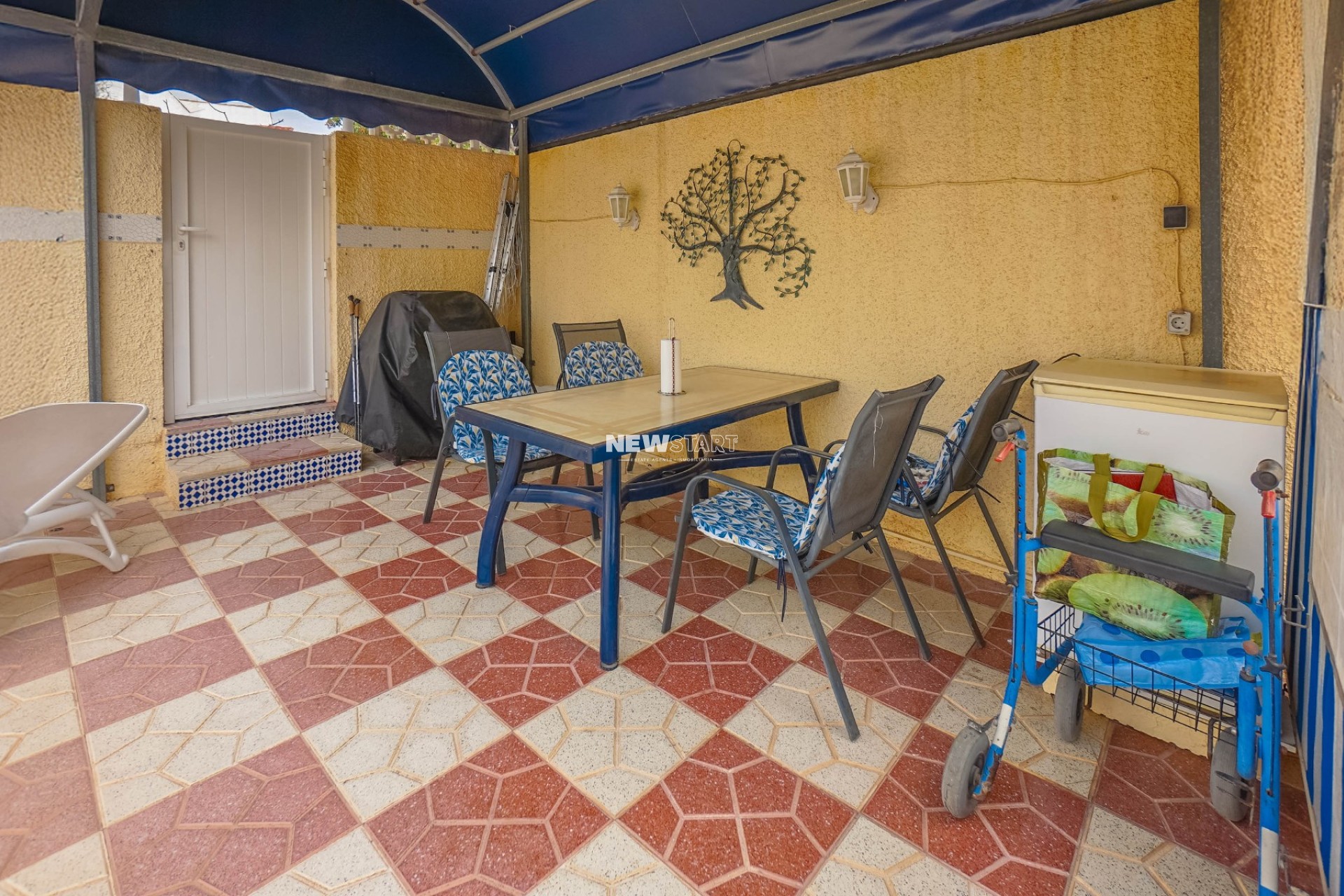 Resale - Detached - La Marina - Urb. La Marina