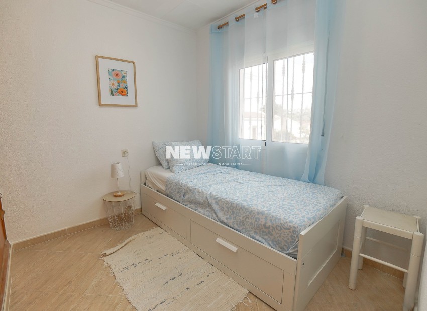 Resale - Detached - La Marina - Urb. La Marina