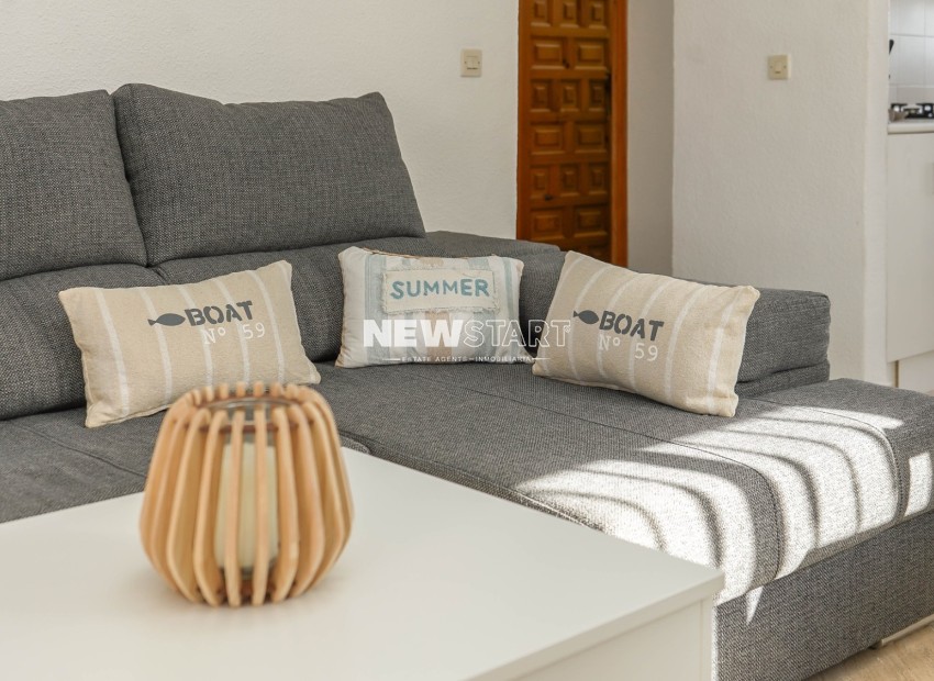 Resale - Detached - La Marina - Urb. La Marina