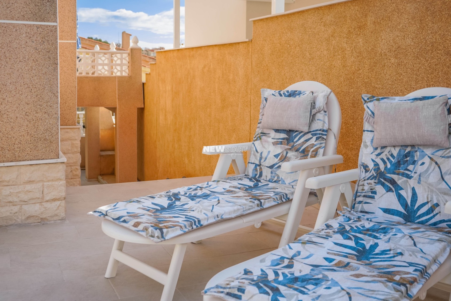 Resale - Detached - La Marina - Urb. La Marina