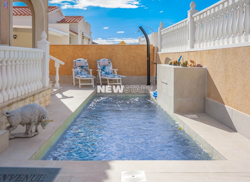 Resale - Detached - La Marina - Urb. La Marina