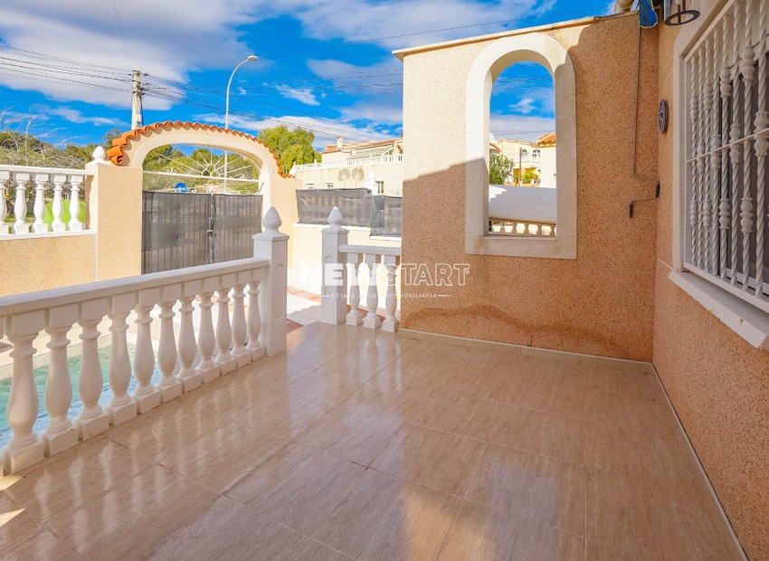 Resale - Detached - La Marina - Urb. La Marina