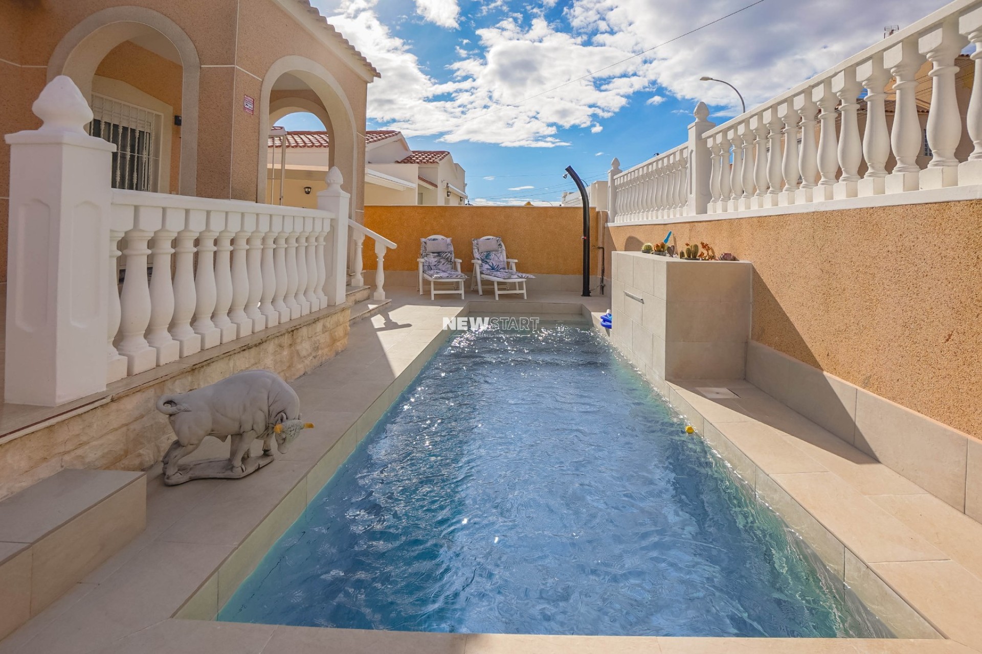 Resale - Detached - La Marina - Urb. La Marina