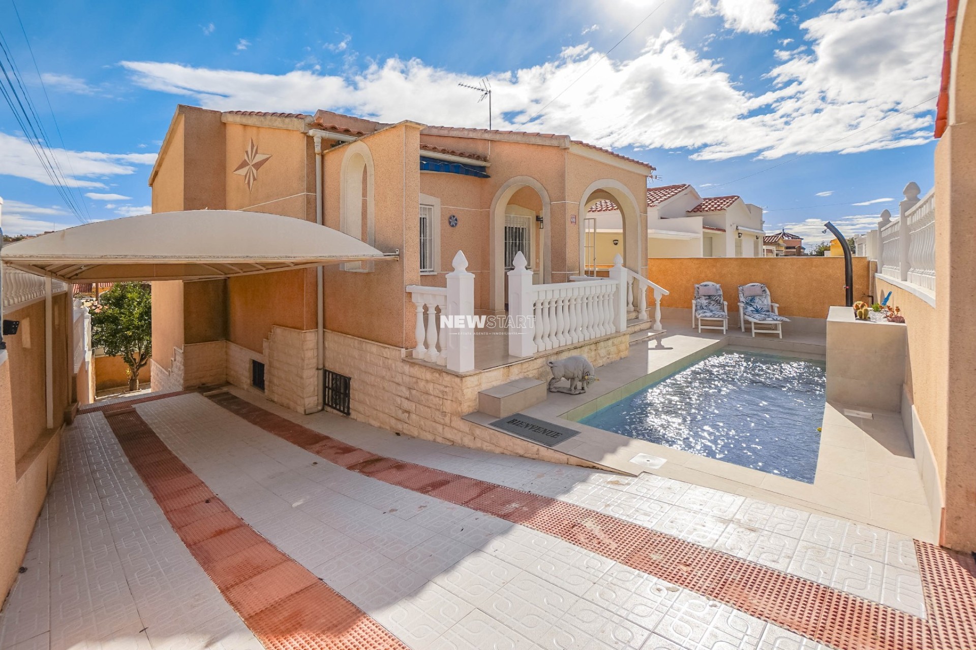 Resale - Detached - La Marina - Urb. La Marina