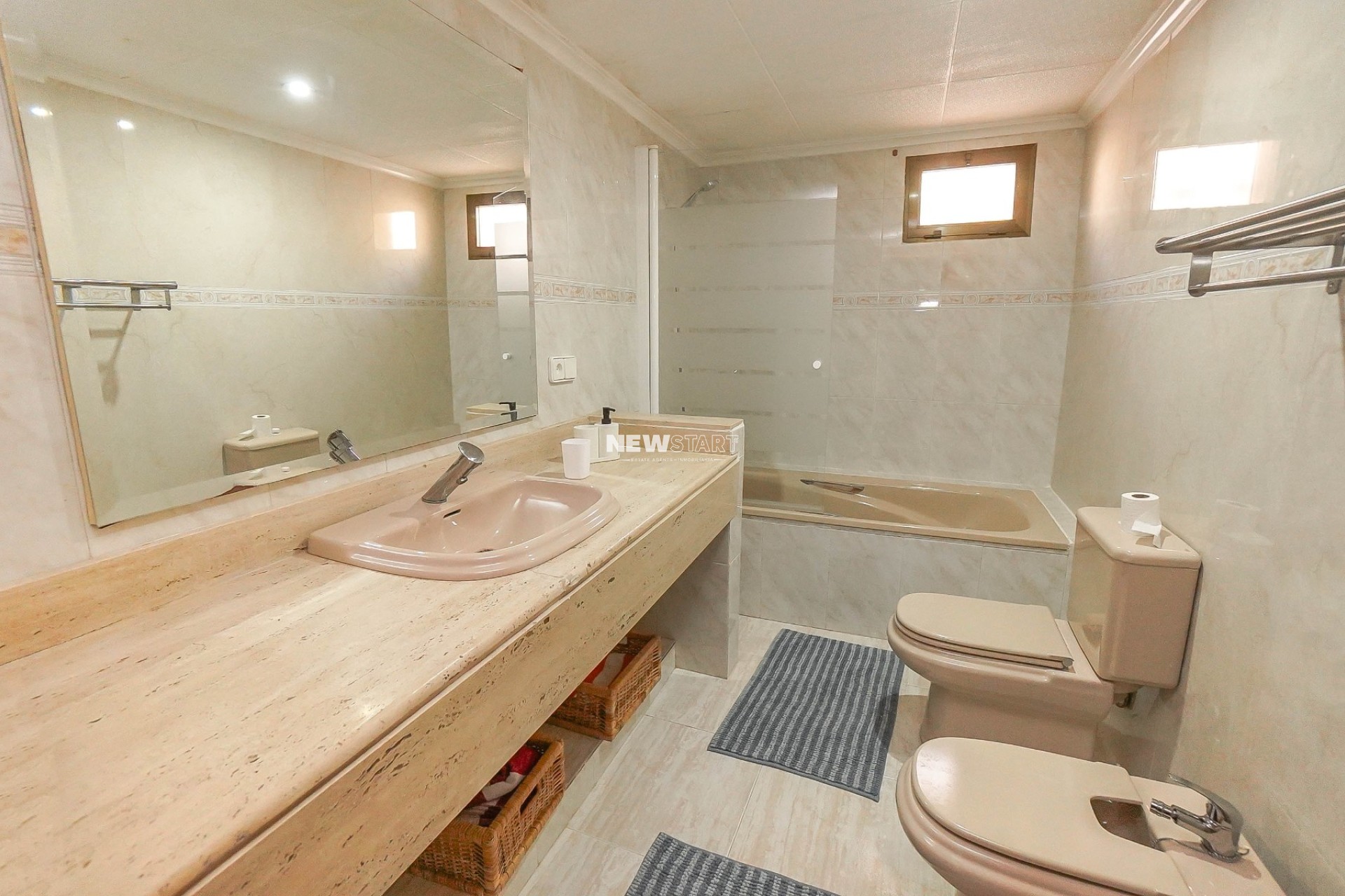 Resale - Detached - La Marina - Urb. La Marina