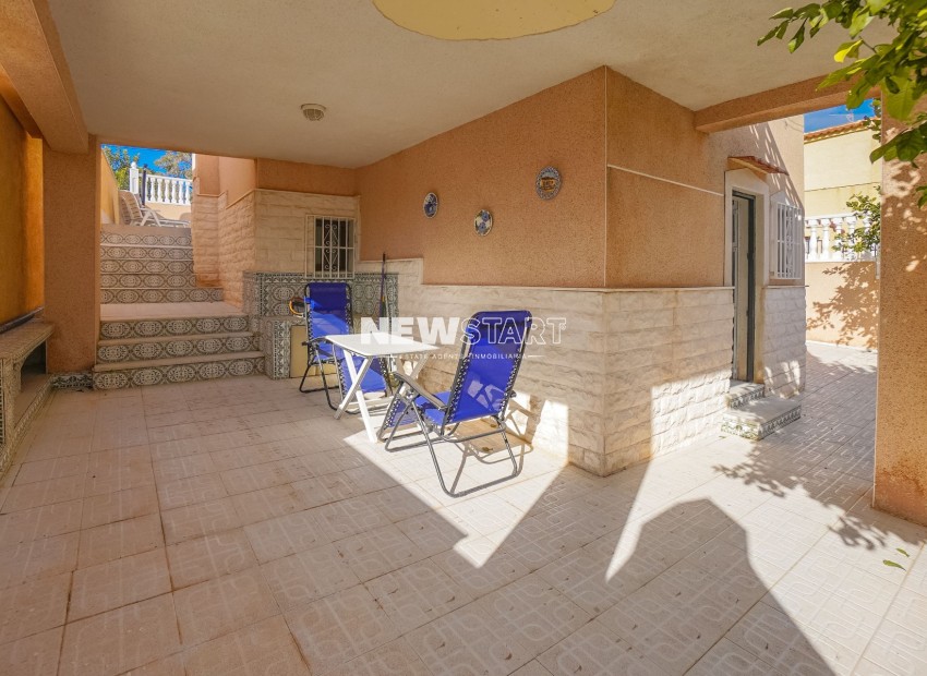 Resale - Detached - La Marina - Urb. La Marina