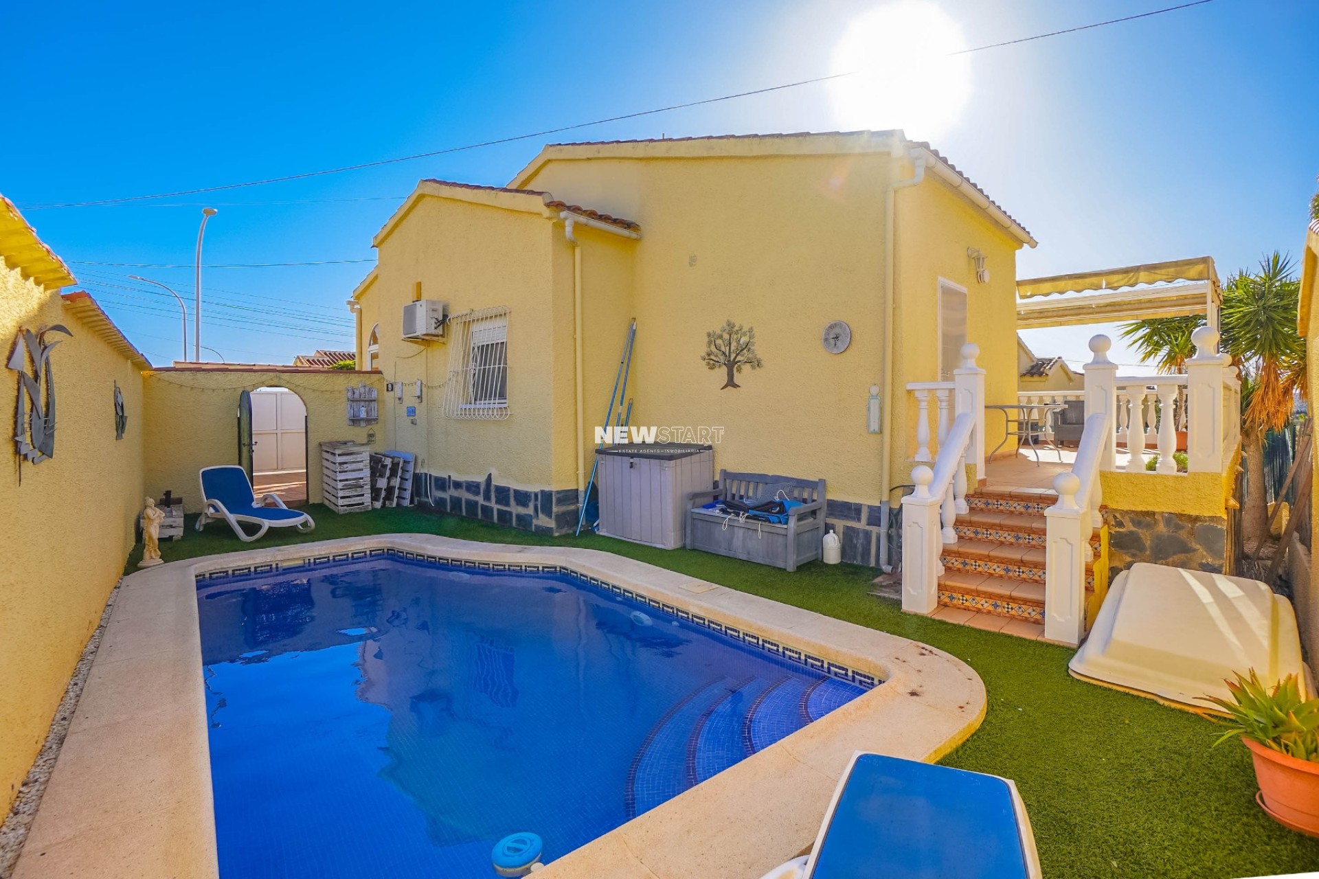 Resale - Detached - La Marina - Urb. La Marina