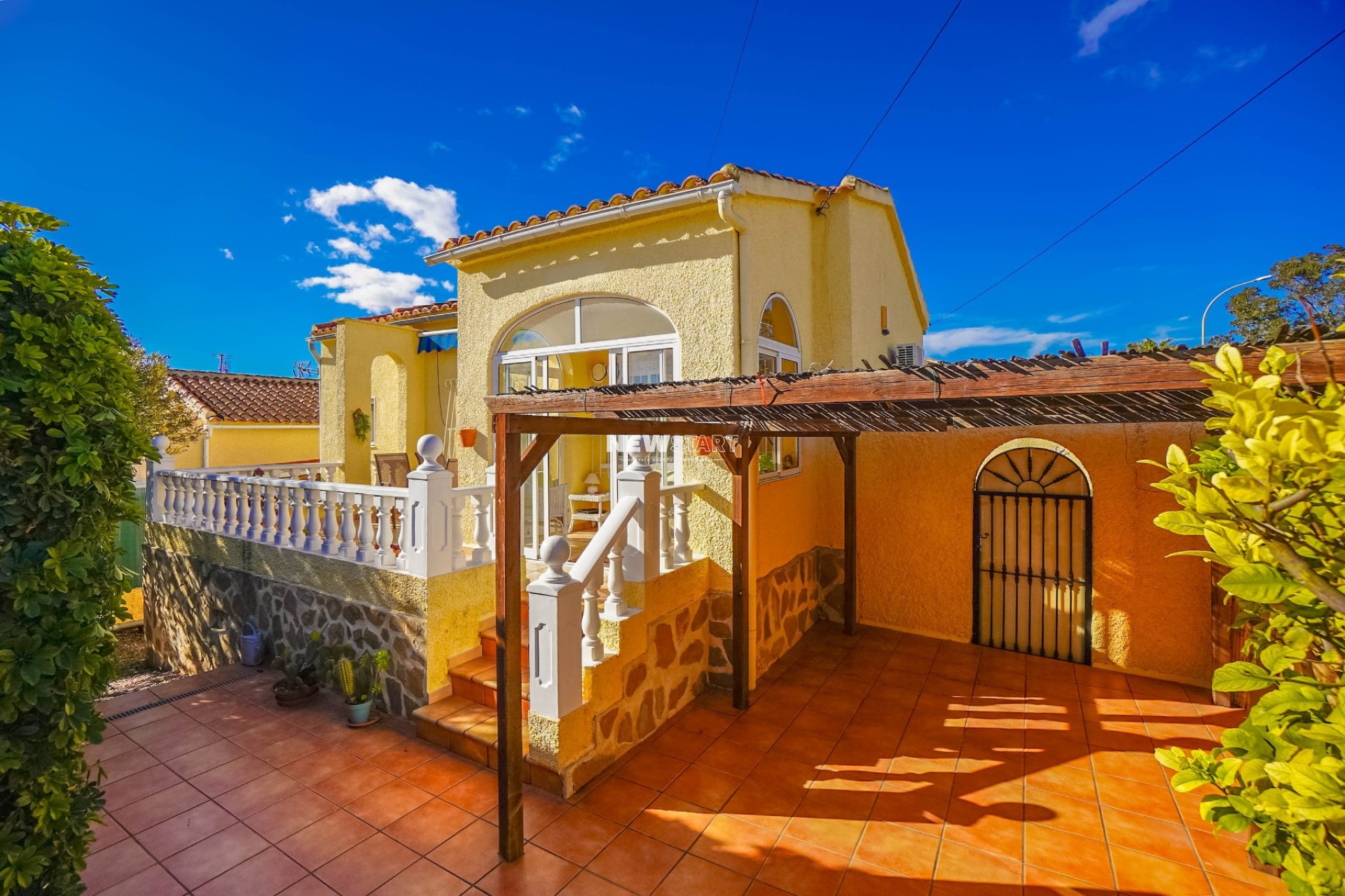 Resale - Detached - La Marina - Urb. La Marina