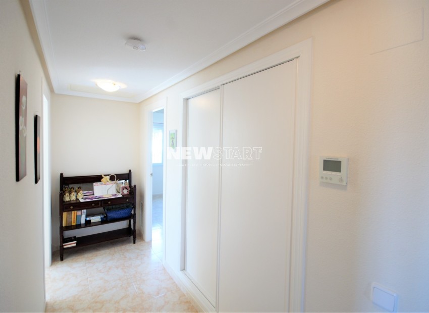 Resale - Detached - La Marina - Urb. La Marina