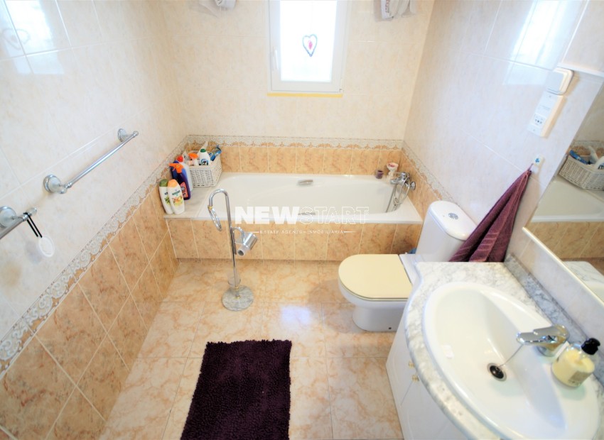 Resale - Detached - La Marina - Urb. La Marina