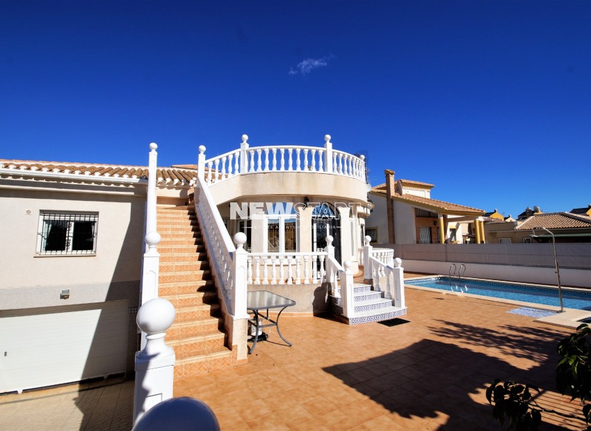 Resale - Detached - La Marina - Urb. La Marina