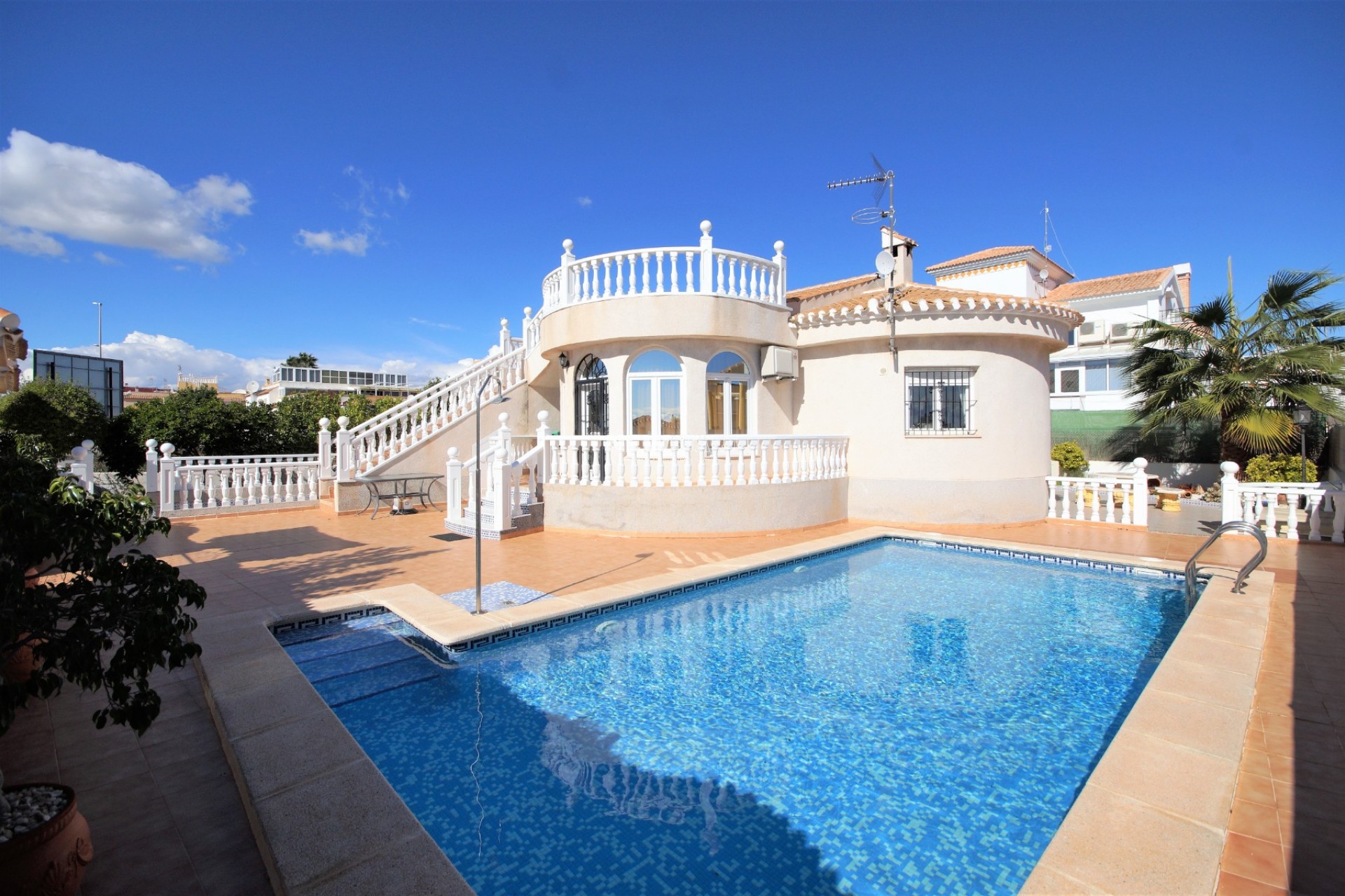 Resale - Detached - La Marina - Urb. La Marina