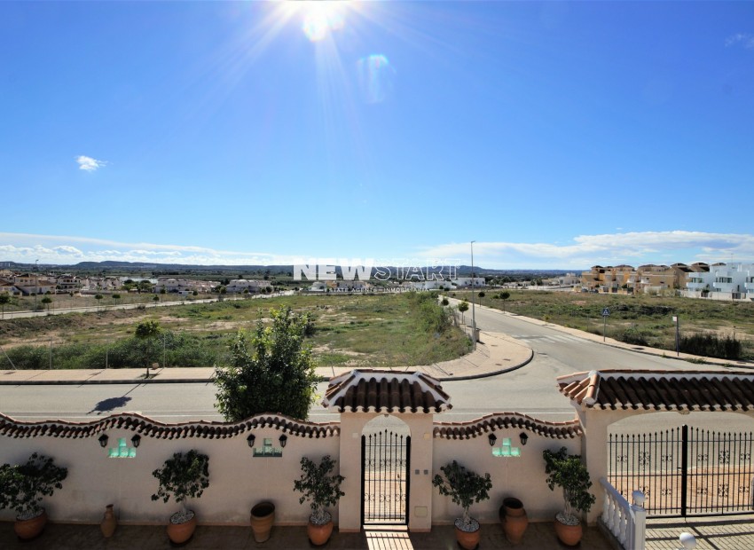 Resale - Detached - La Marina - Urb. La Marina