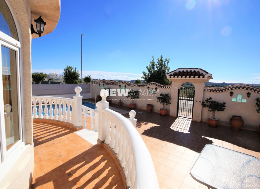 Resale - Detached - La Marina - Urb. La Marina