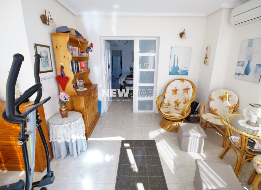 Resale - Detached - La Marina - Urb. La Marina