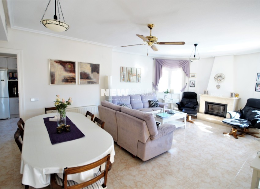 Resale - Detached - La Marina - Urb. La Marina