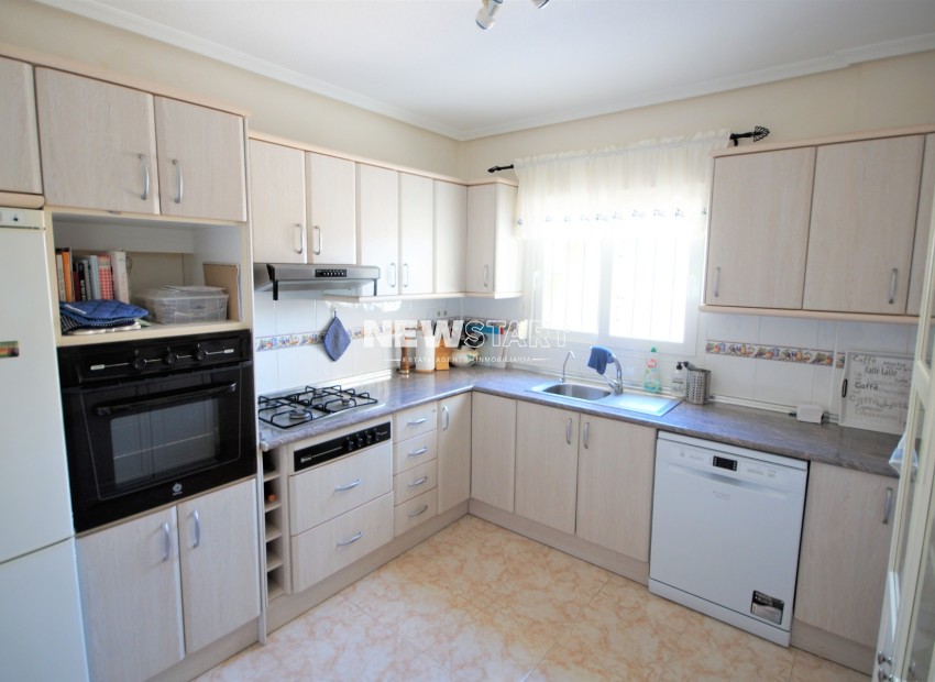 Resale - Detached - La Marina - Urb. La Marina