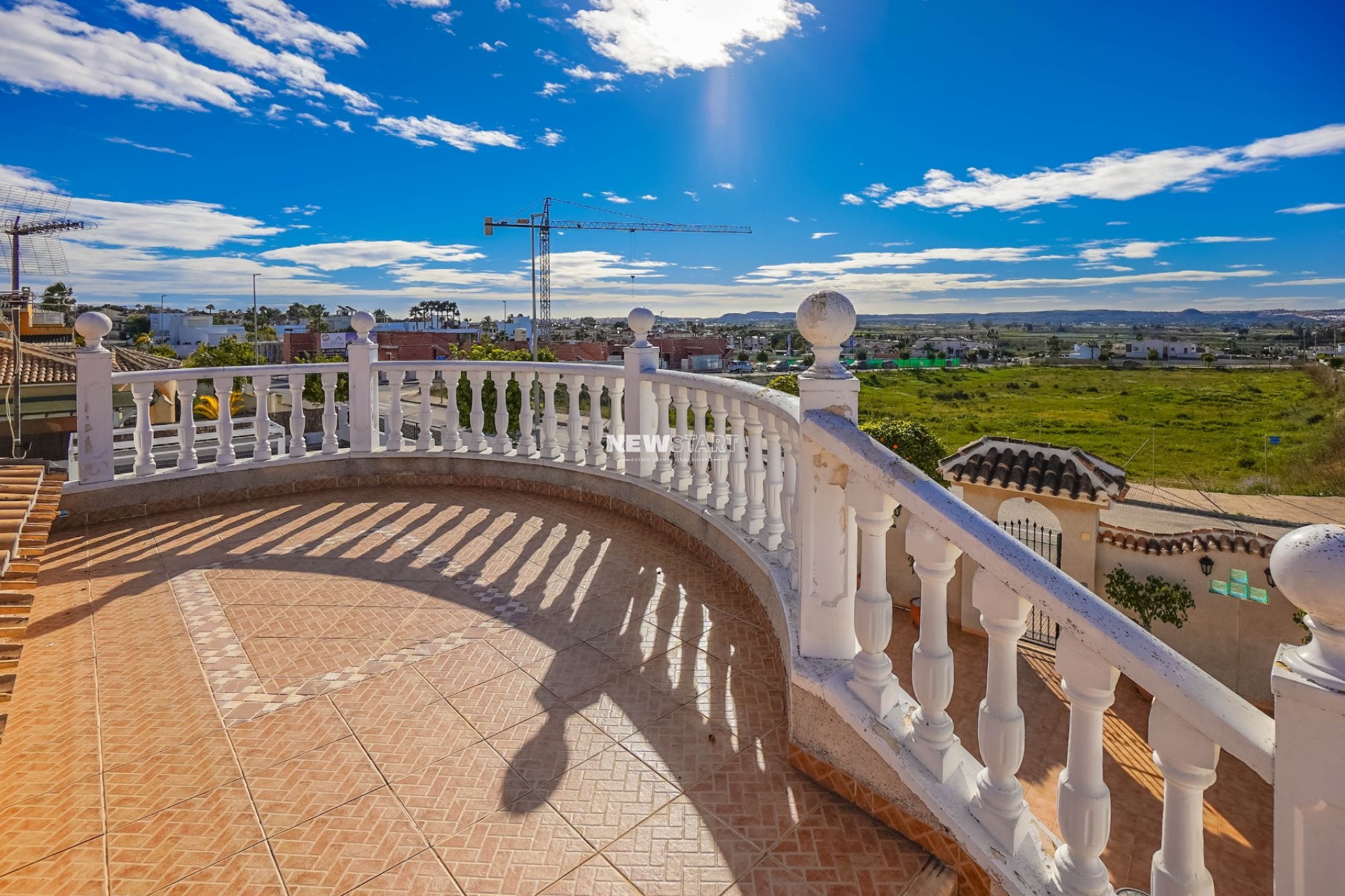 Resale - Detached - La Marina - Urb. La Marina