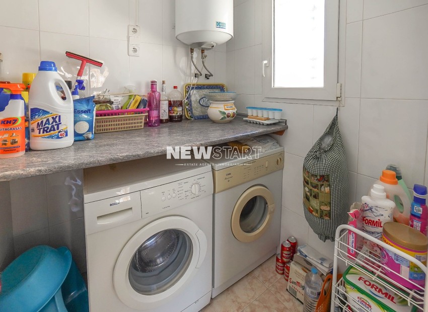 Resale - Detached - La Marina - Urb. La Marina