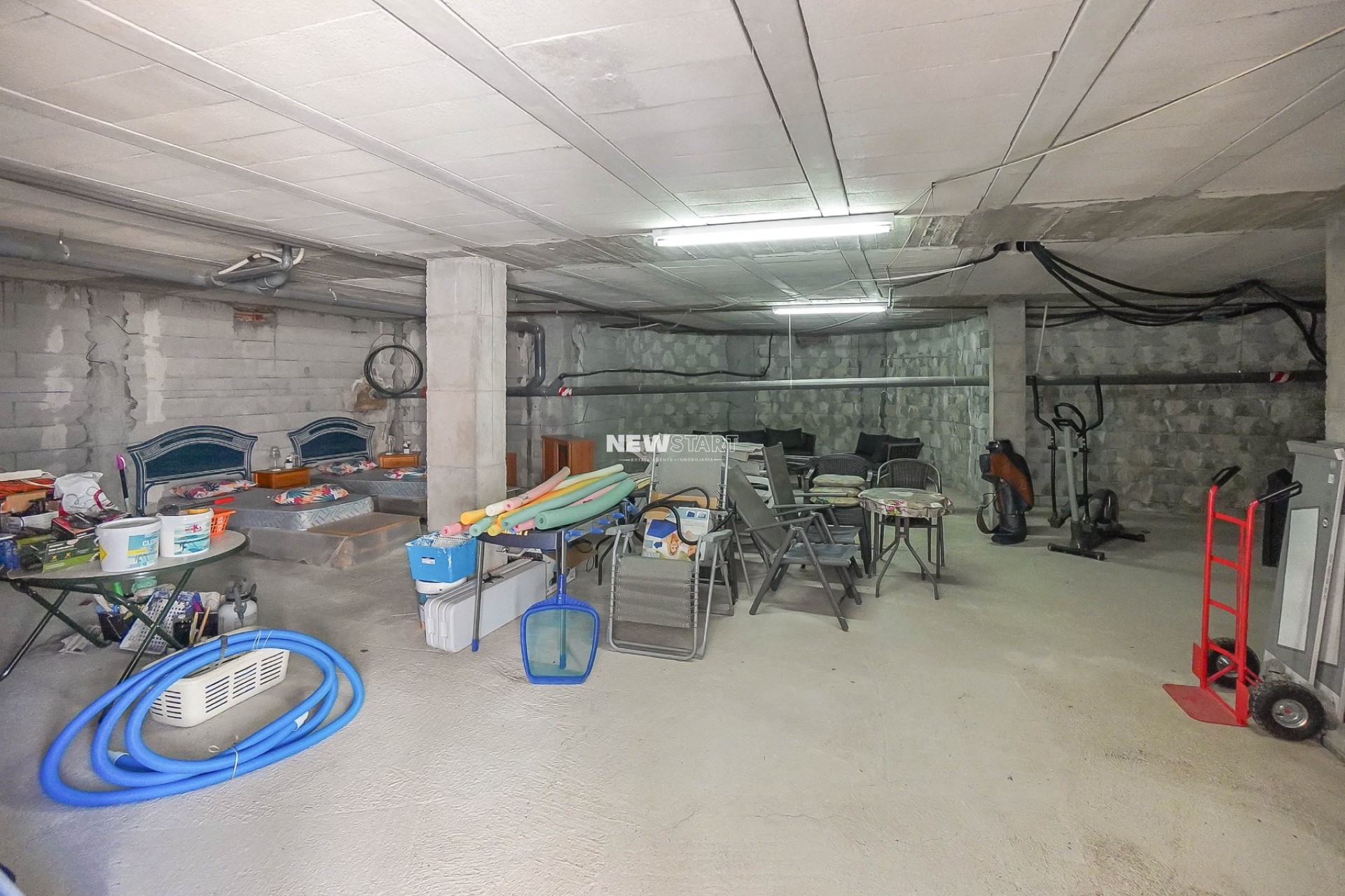 Resale - Detached - La Marina - Urb. La Marina