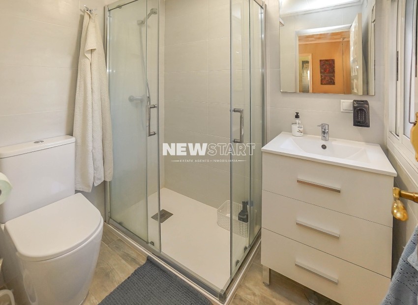 Resale - Detached - La Marina - Urb. La Marina