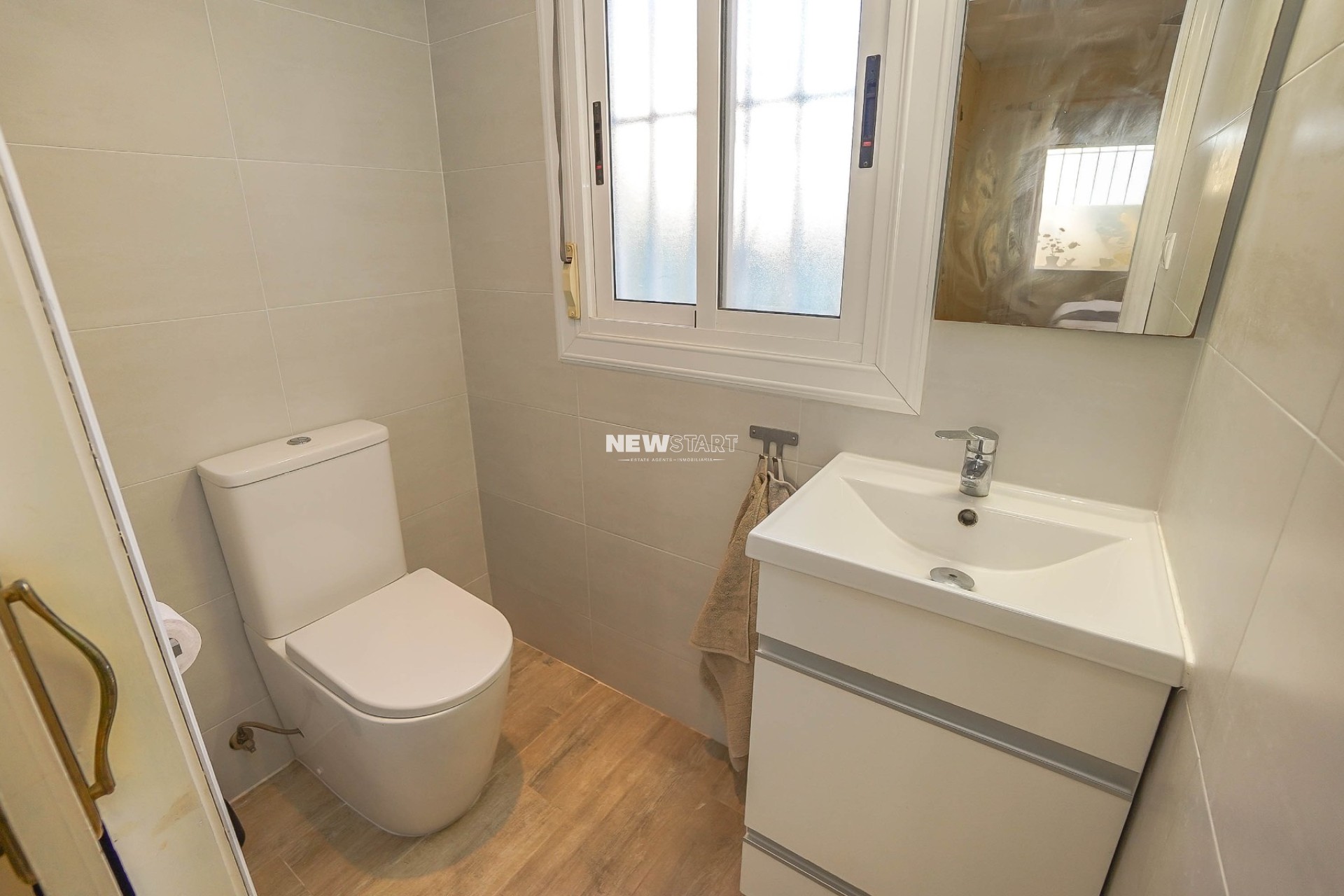 Resale - Detached - La Marina - Urb. La Marina