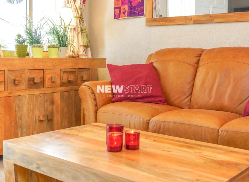 Resale - Detached - La Marina - Urb. La Marina