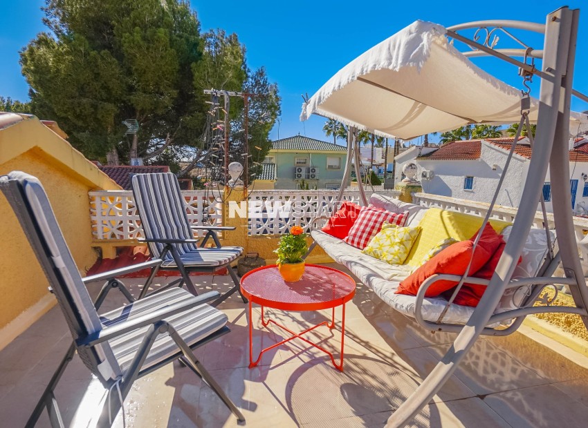 Resale - Detached - La Marina - Urb. La Marina