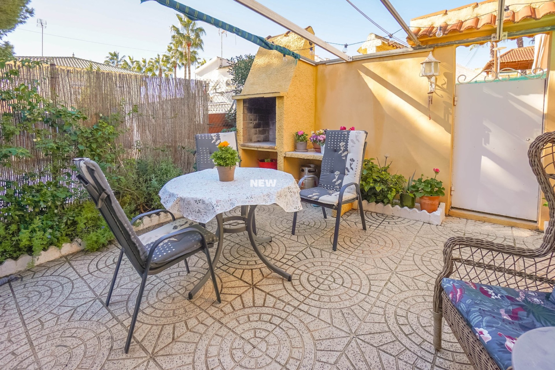 Resale - Detached - La Marina - Urb. La Marina