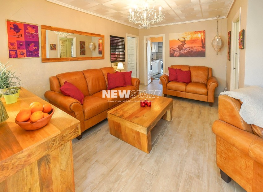 Resale - Detached - La Marina - Urb. La Marina