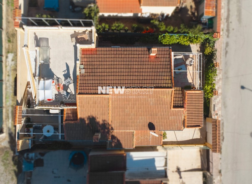 Resale - Detached - La Marina - Urb. La Marina