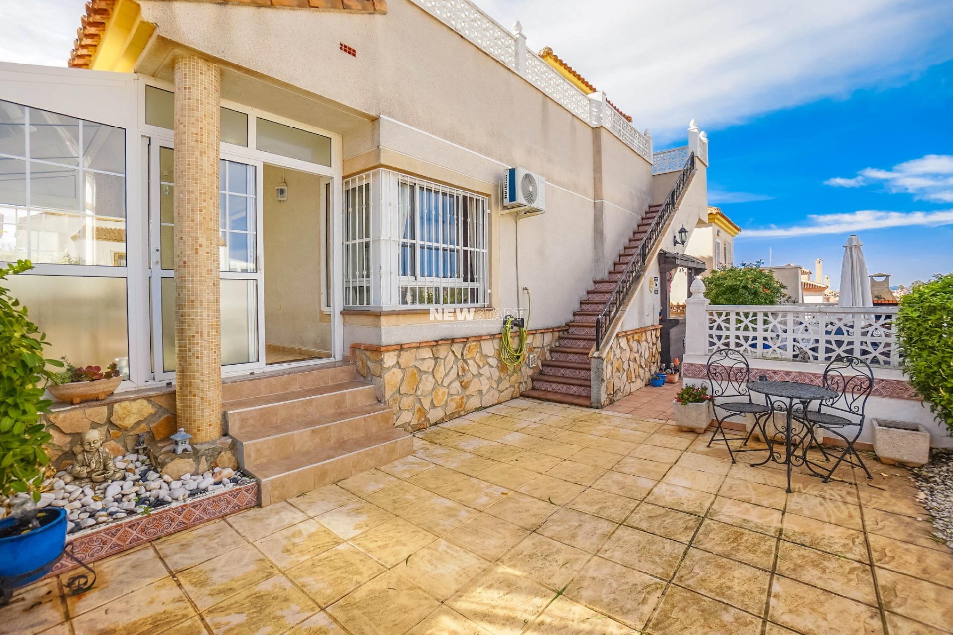 Resale - Detached - La Marina - Urb. La Marina