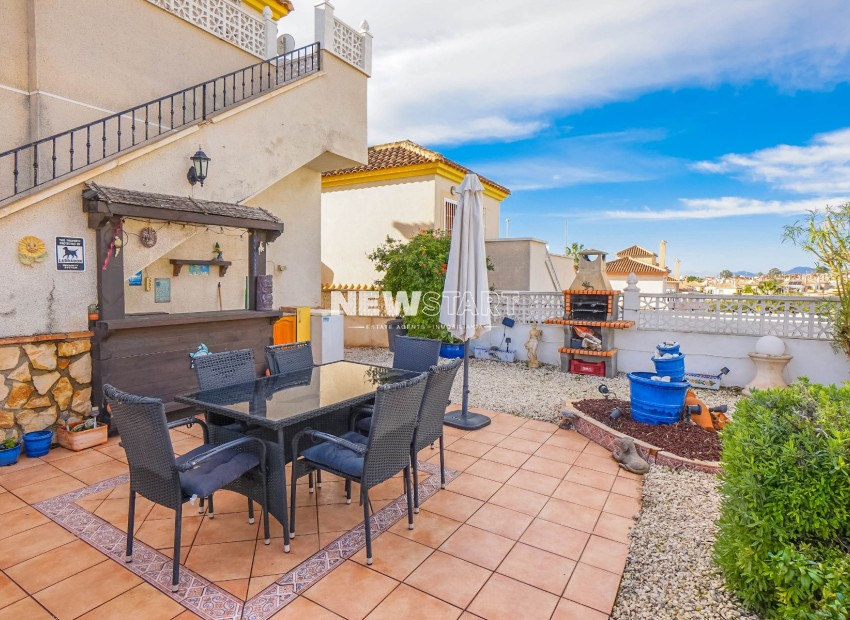 Resale - Detached - La Marina - Urb. La Marina