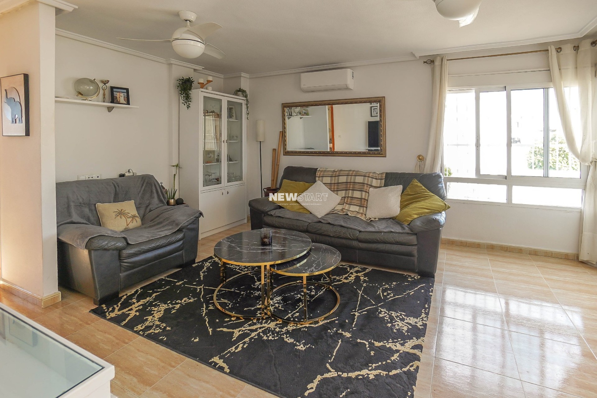 Resale - Detached - La Marina - Urb. La Marina