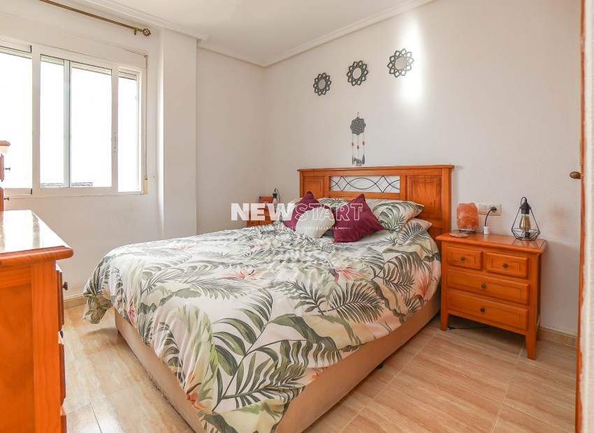 Resale - Detached - La Marina - Urb. La Marina