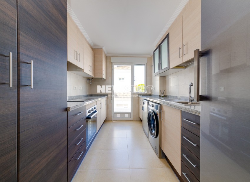 Resale - Detached - La Marina - Urb. La Marina