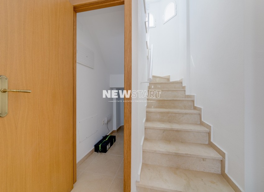 Resale - Detached - La Marina - Urb. La Marina