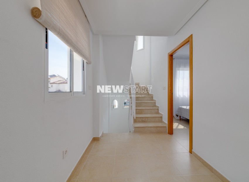 Resale - Detached - La Marina - Urb. La Marina