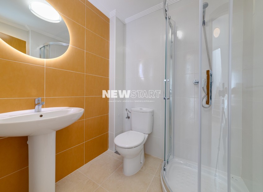 Resale - Detached - La Marina - Urb. La Marina