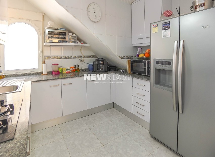 Resale - Detached - La Marina - Urb. La Marina