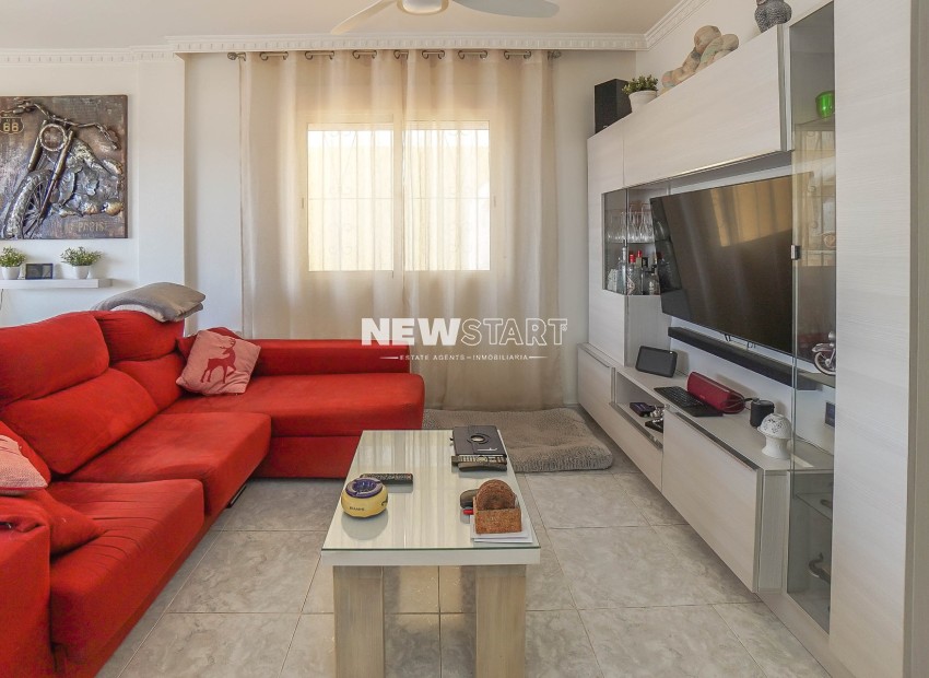 Resale - Detached - La Marina - Urb. La Marina