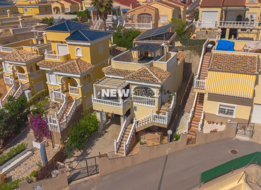 Resale - Detached - La Marina - Urb. La Marina