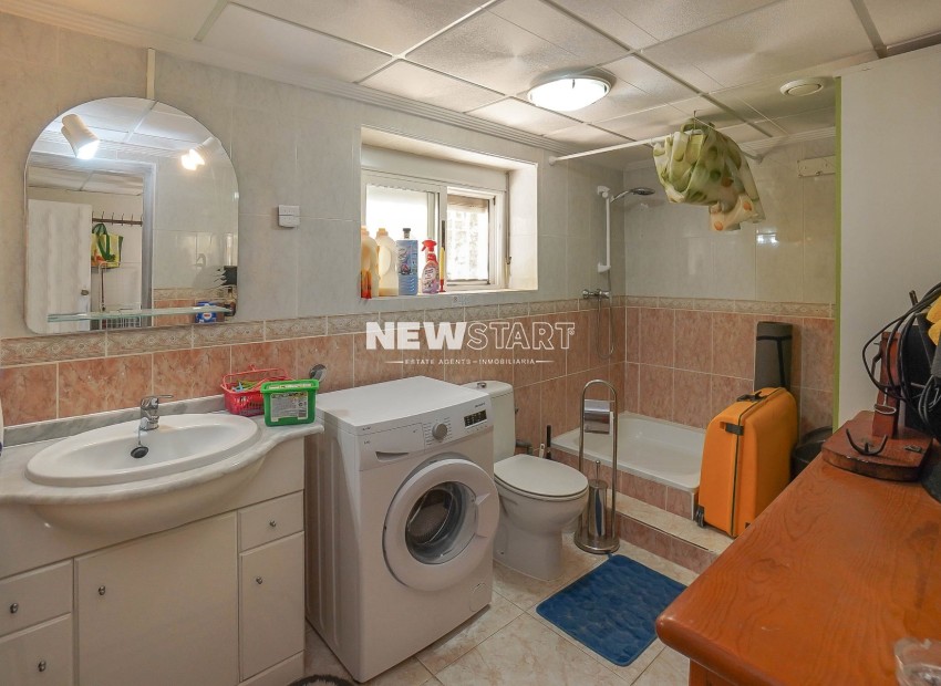 Resale - Detached - La Marina - Urb. La Marina