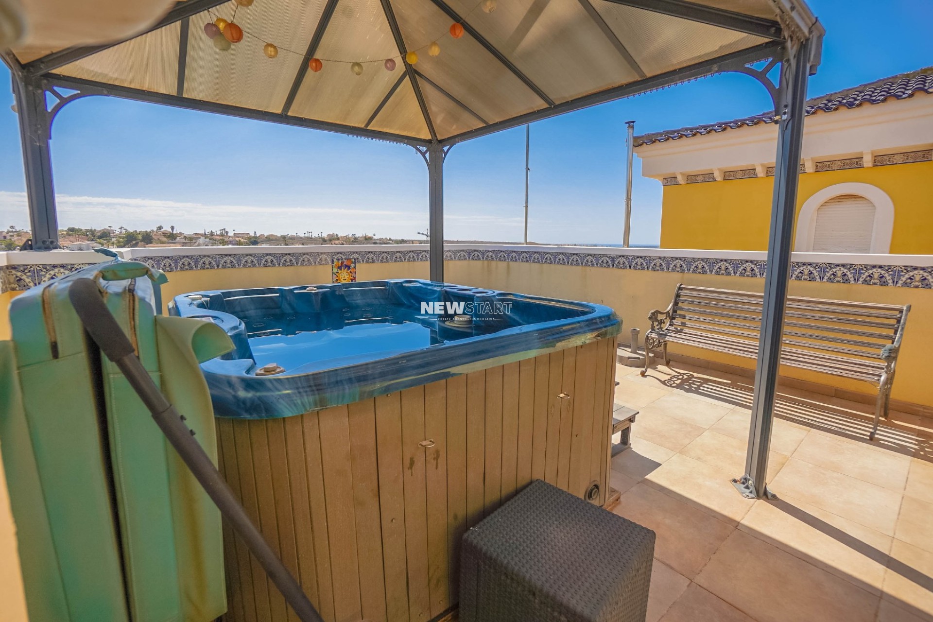 Resale - Detached - La Marina - Urb. La Marina