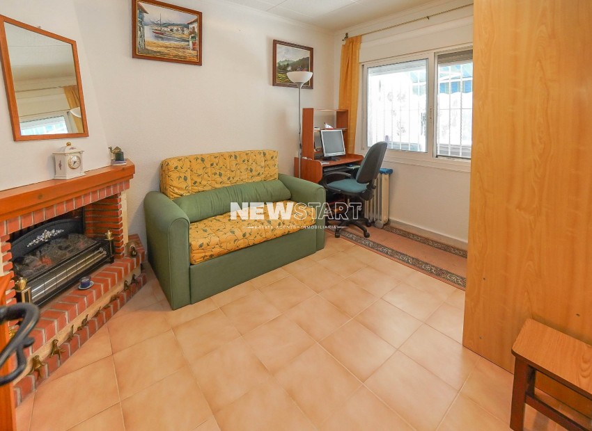 Resale - Detached - La Marina - Urb. La Marina